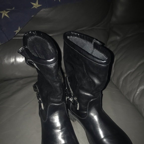 Neiman Marcus Boots with strap and chain - Picture 3 of 7